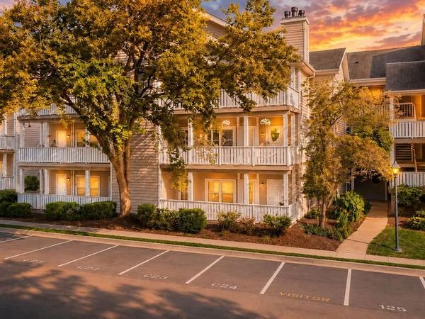 14317 CLIMBING ROSE WAY, Unit 104, CENTREVILLE, VA 20121