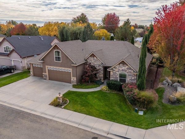 11739 W Creekrapids Dr, Star, ID 83669