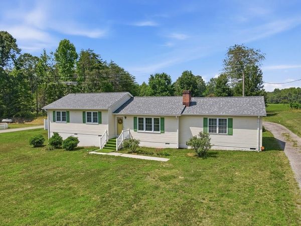 929 Pedro Pitts Road, CARET, VA 22436