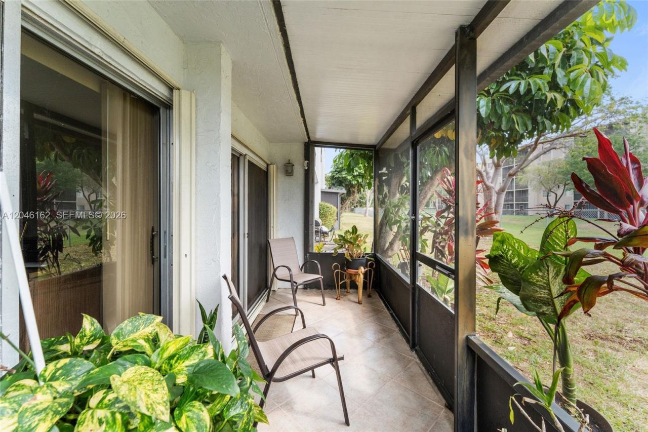 8550 N Sherman Cir, Unit 108, Miramar, FL 33025 Photo