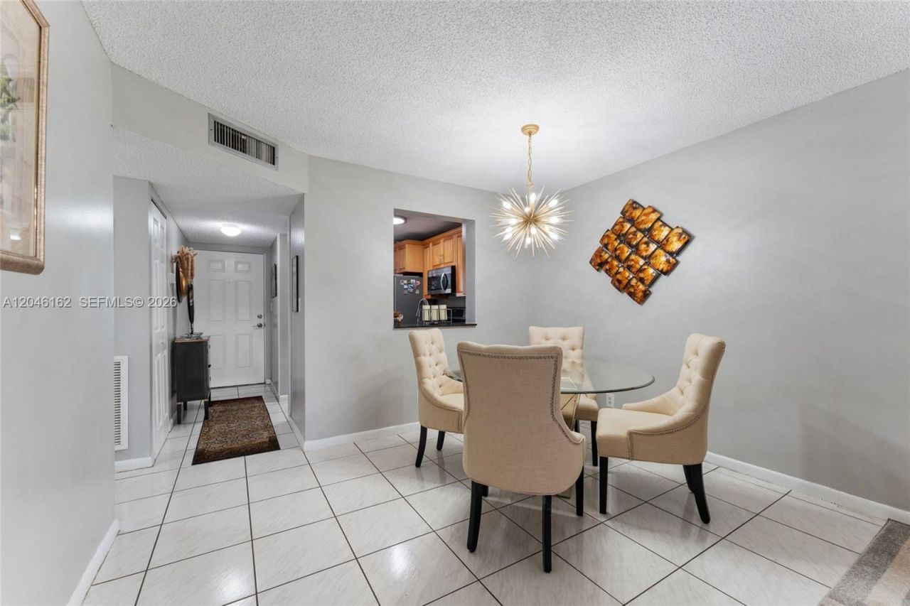 8550 N Sherman Cir, Unit 108, Miramar, FL 33025 Photo