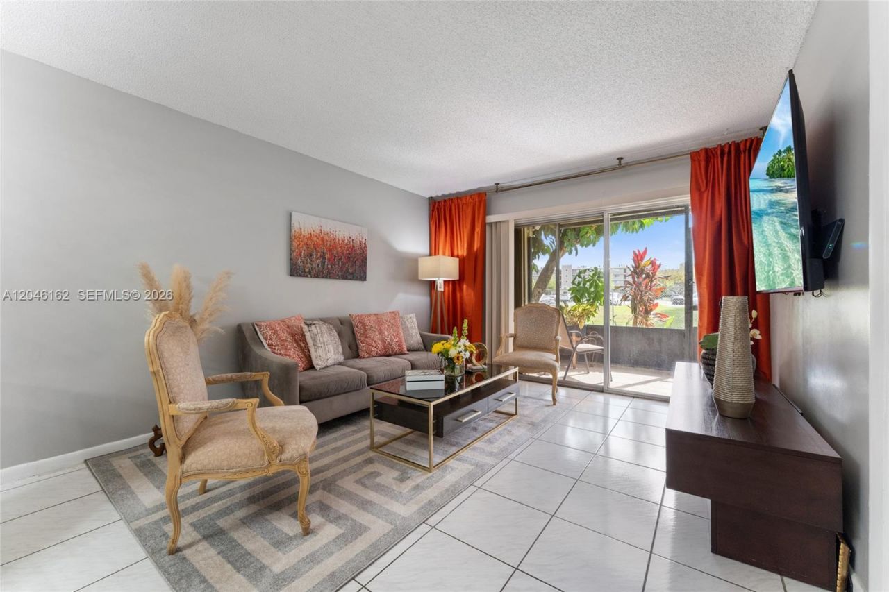8550 N Sherman Cir, Unit 108, Miramar, FL 33025 Photo