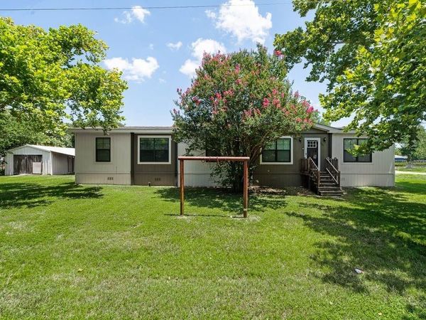 501 W 3rd Street, Maypearl, TX 76064