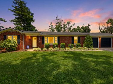 220 Forrest Drive, Lawrenceburg, KY 40342