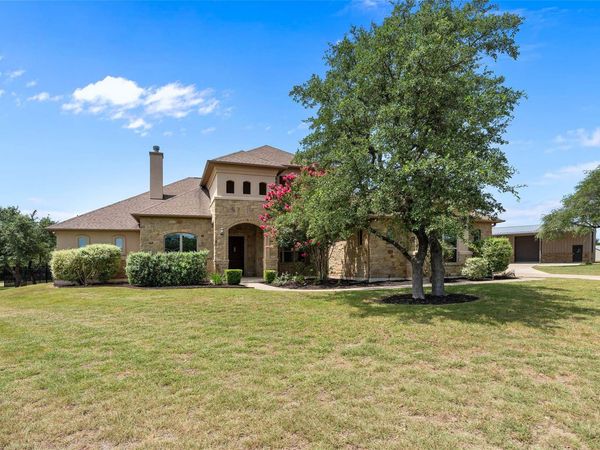 149 Sunrise CIR, Liberty Hill, TX 78642