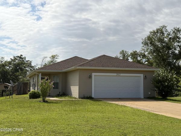 2012 Mill Road, Cottondale, FL 32431