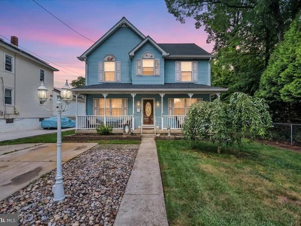 24 COUNTY AVENUE, MAPLE SHADE, NJ 08052