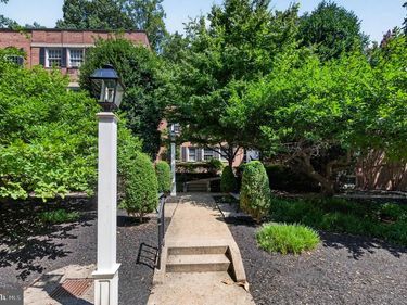 5001 10TH STREET S , Unit 5, ARLINGTON, VA 22204