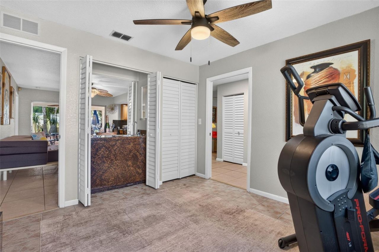 9259 119th Way, Seminole, FL 33772 Photo