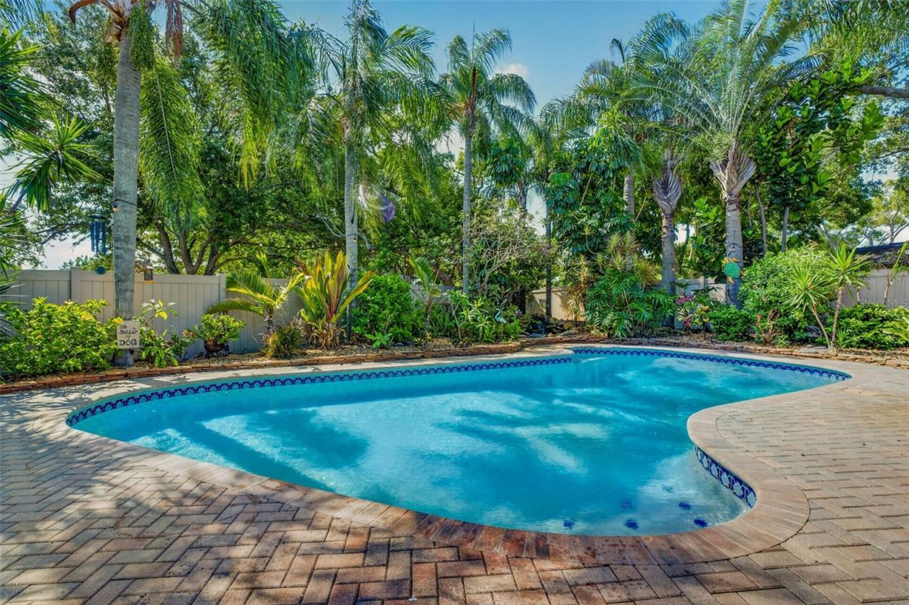 9259 119th Way, Seminole, FL 33772 Photo