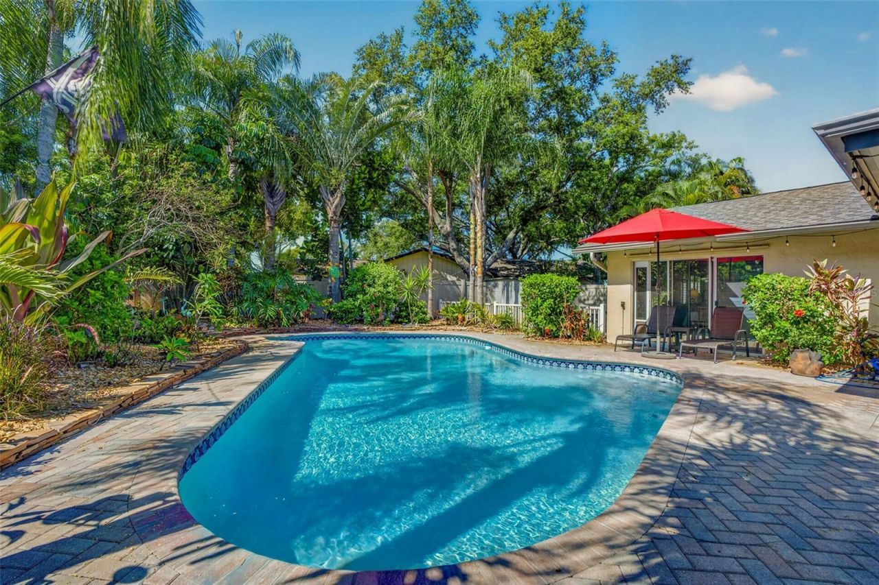 9259 119th Way, Seminole, FL 33772 Photo