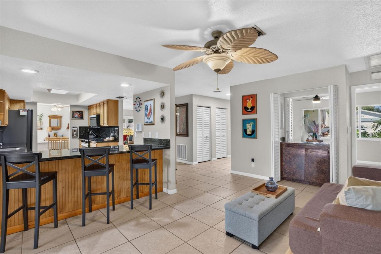 9259 119th Way, Seminole, FL 33772 Photo