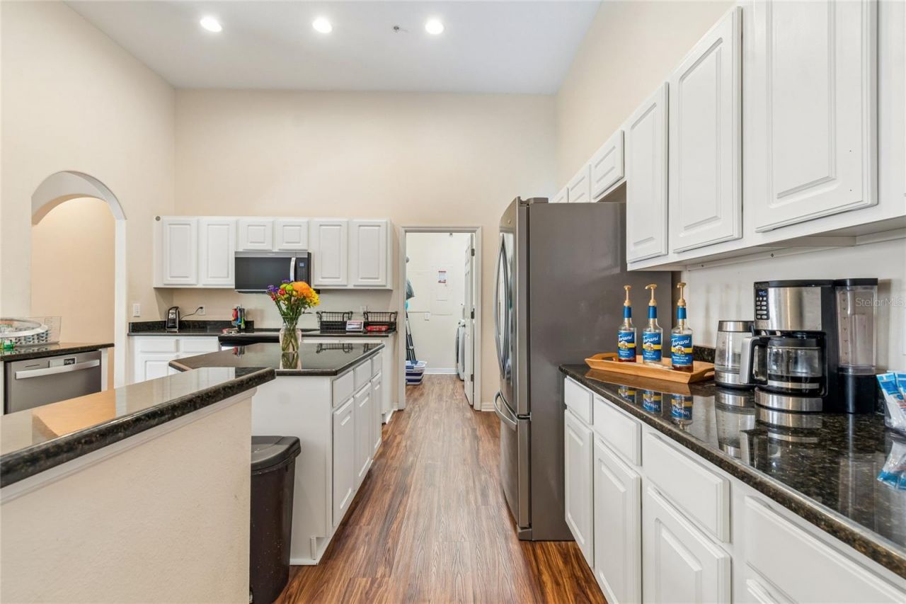 21041 Sunpoint Way , Unit 201, Lutz, FL 33558 Photo