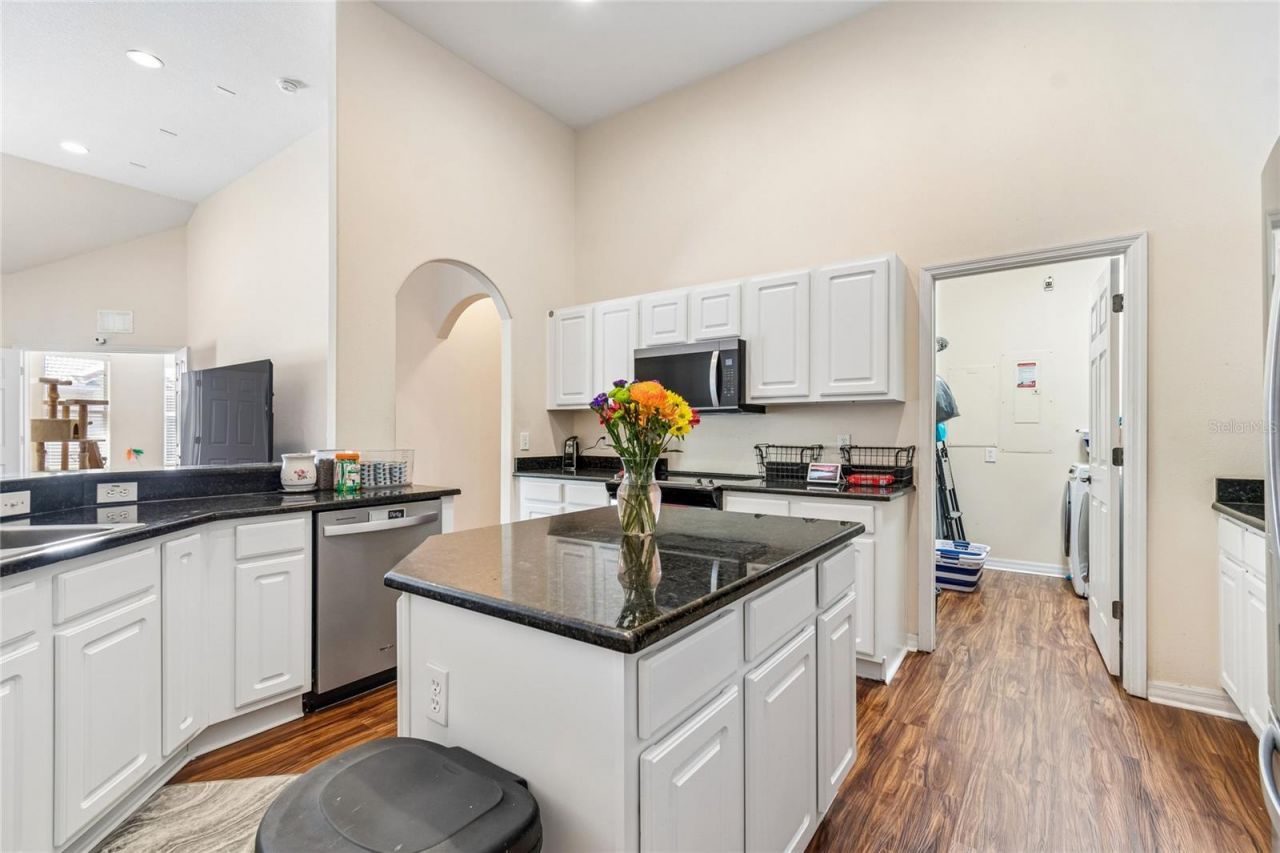 21041 Sunpoint Way , Unit 201, Lutz, FL 33558 Photo
