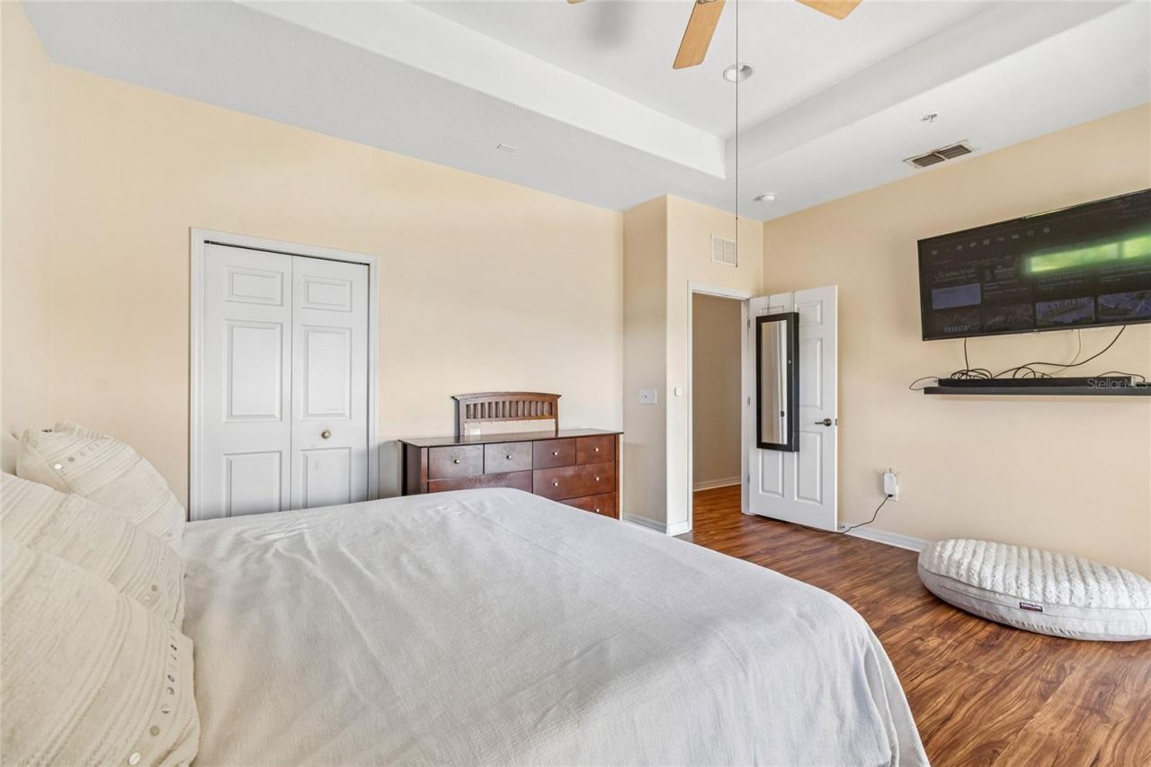 21041 Sunpoint Way , Unit 201, Lutz, FL 33558 Photo