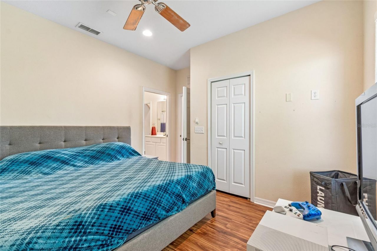 21041 Sunpoint Way , Unit 201, Lutz, FL 33558 Photo