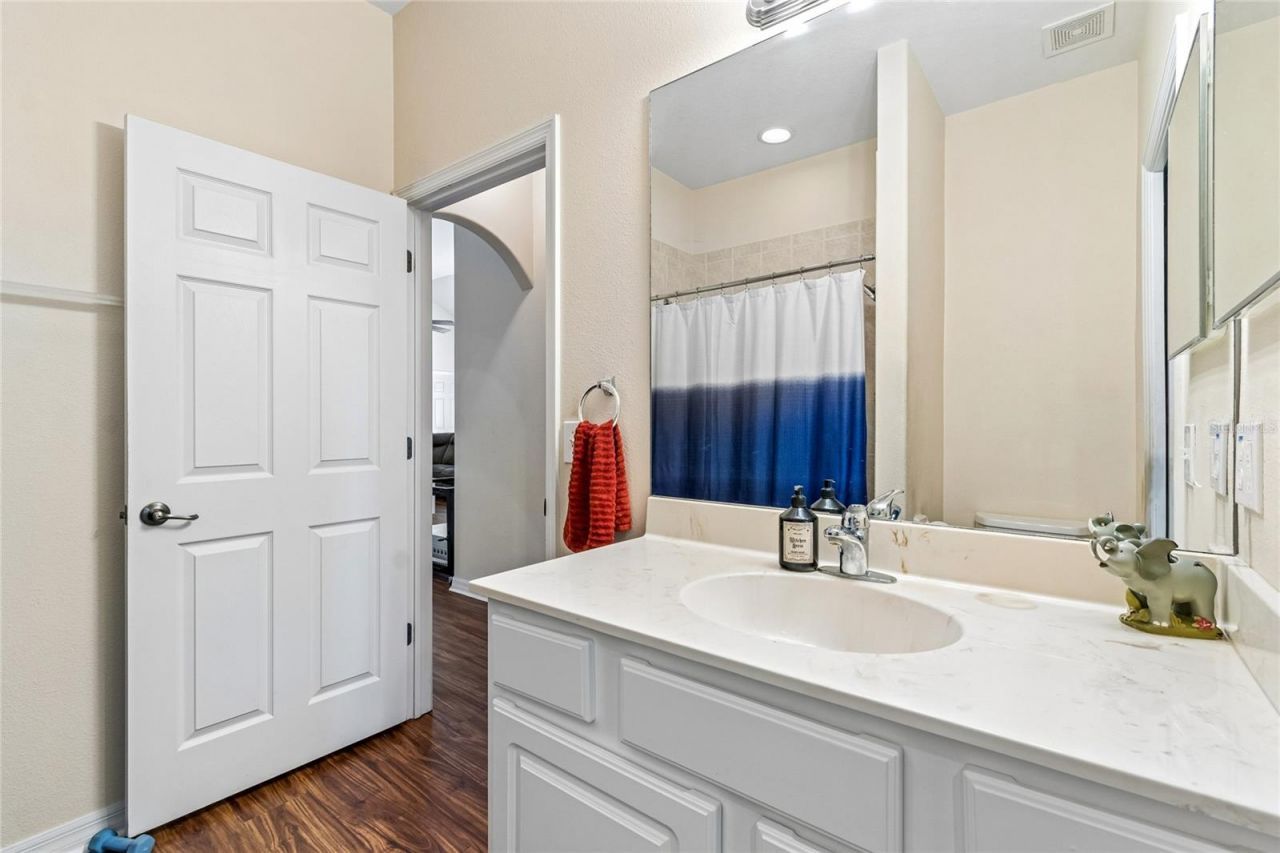 21041 Sunpoint Way , Unit 201, Lutz, FL 33558 Photo