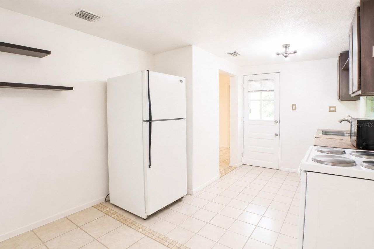 490 John Street , Unit A & B, Lake Helen, FL 32744 Photo