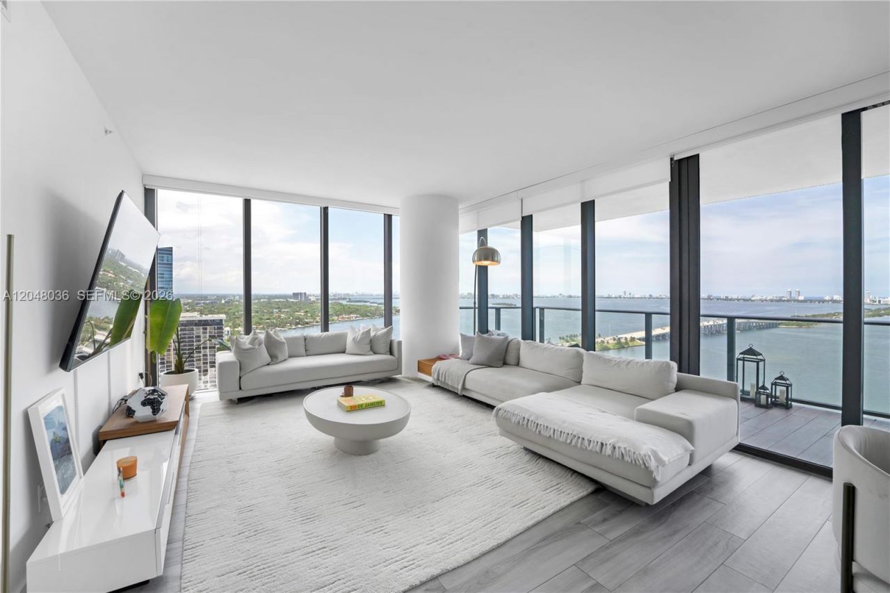 3131 NE 7th Ave , Unit 2706, Miami, FL 33137 Photo