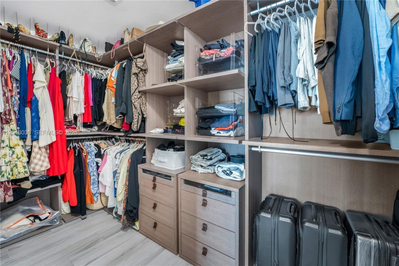 3131 NE 7th Ave , Unit 2706, Miami, FL 33137 Photo