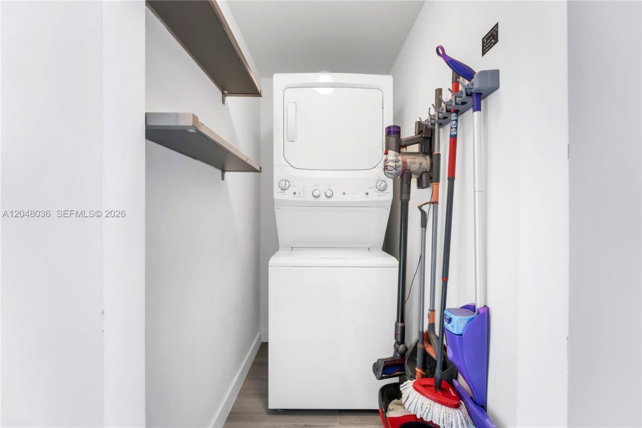 3131 NE 7th Ave , Unit 2706, Miami, FL 33137 Photo