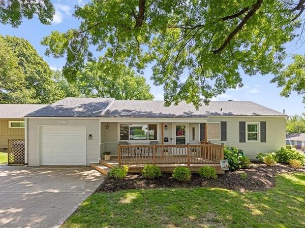 6231 Glenwood Street, Mission, KS 66202