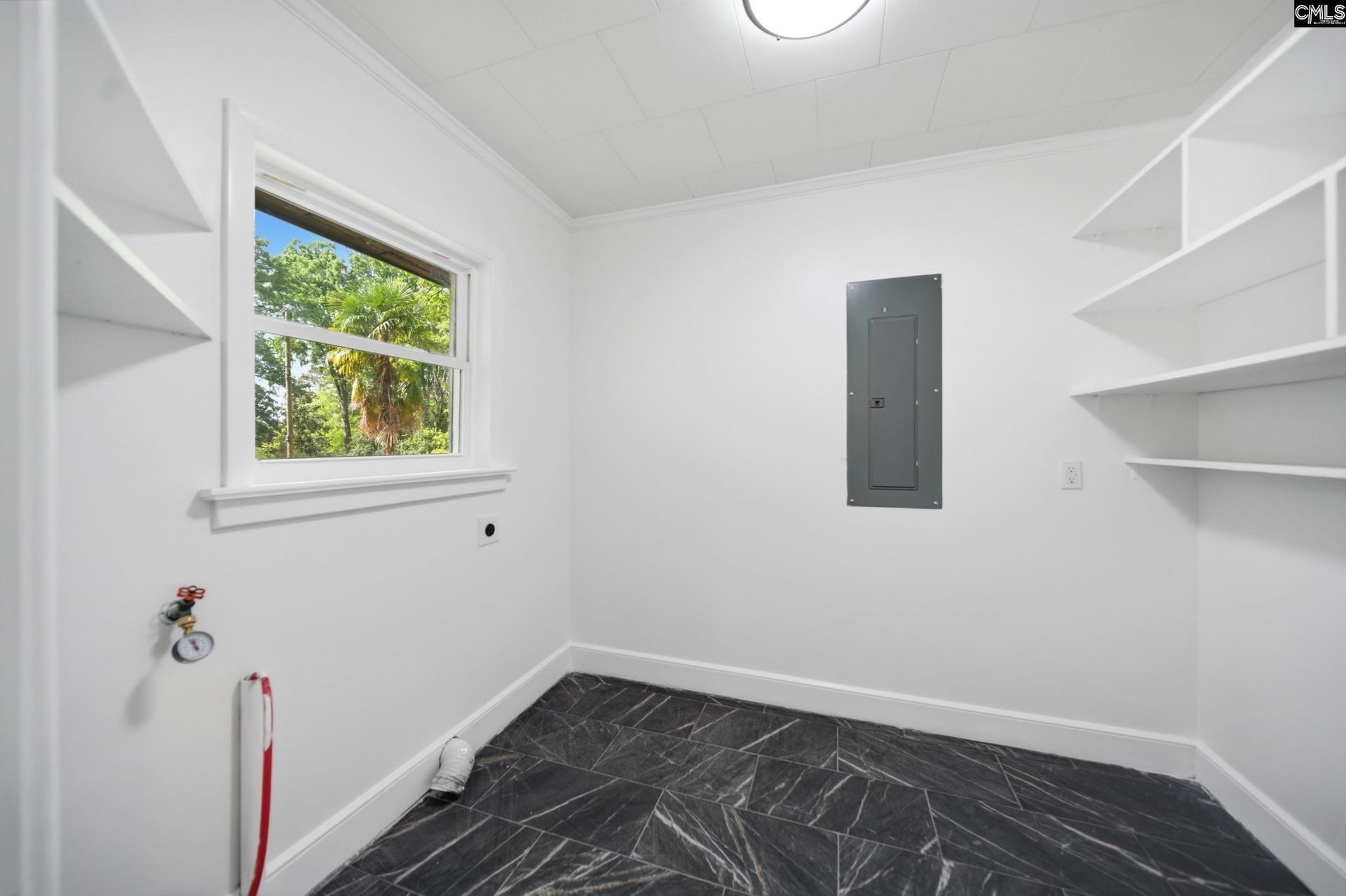 907 Amelia Street  Photo 37
