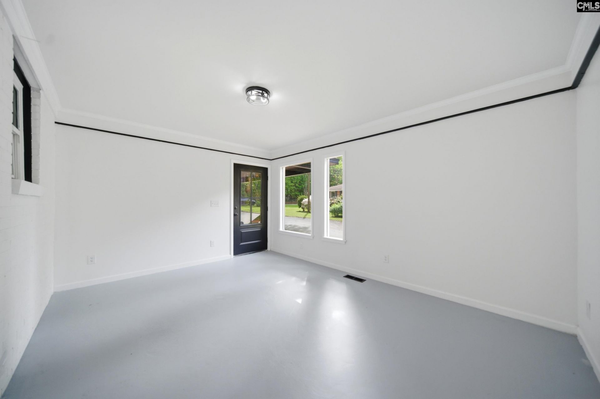 907 Amelia Street  Photo 38