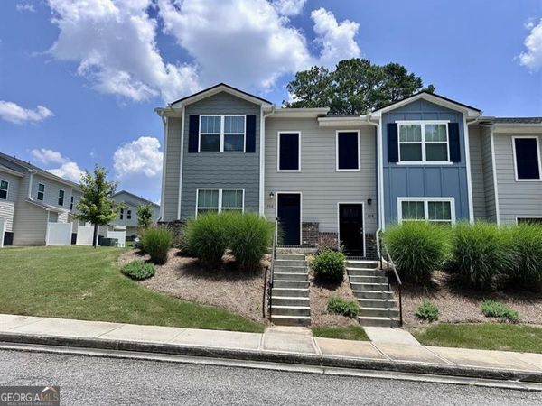 706 Keeshono Street, Union City, GA 30291