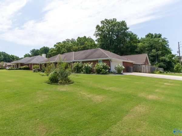 130 Foxridge Drive, Harvest, AL 35749