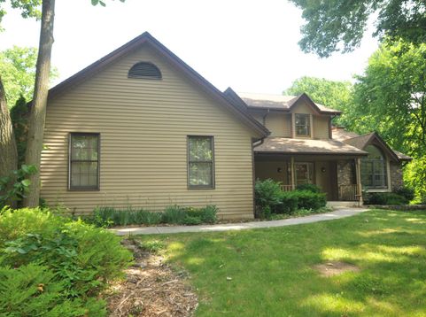 Main Photo