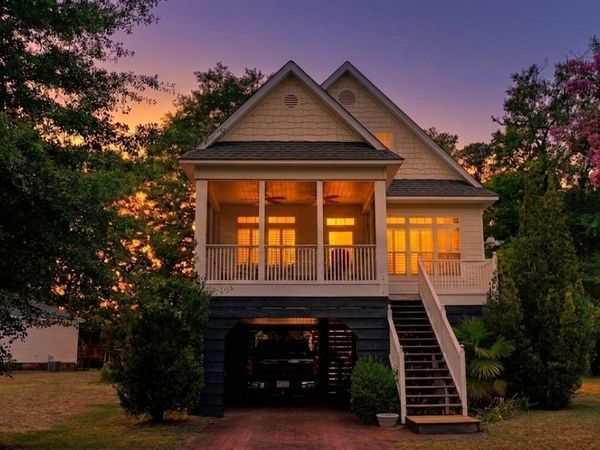 97 Woodbury Road, Elizabethtown, NC 28337