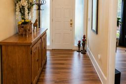 133 Saluda Drive photo 4