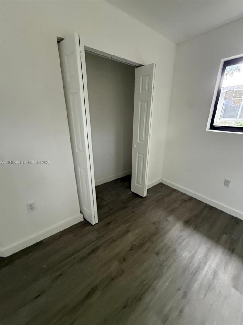 2530 NW 14th Ct , Fort Lauderdale, FL 33311 Photo