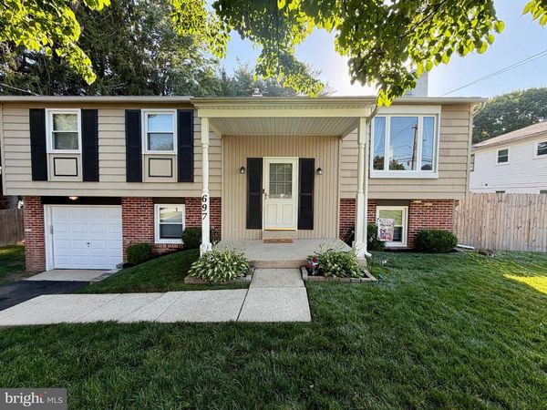 697 CHERRY TREE ROAD, UPPER CHICHESTER, PA 19014