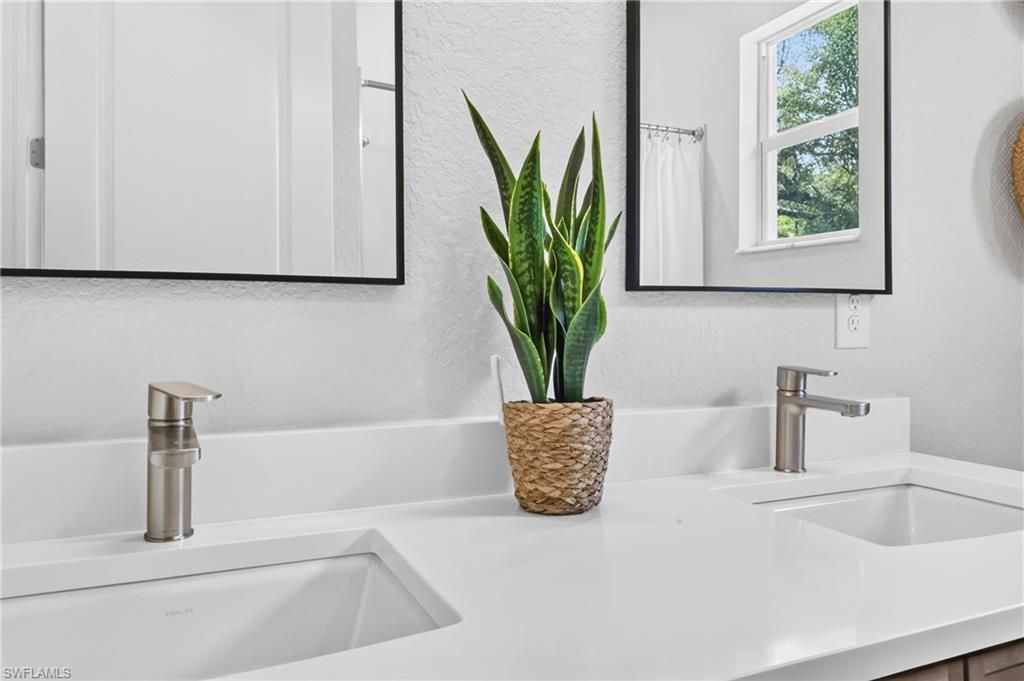 1333 Carlene Ave , Fort Myers, FL 33901 Photo