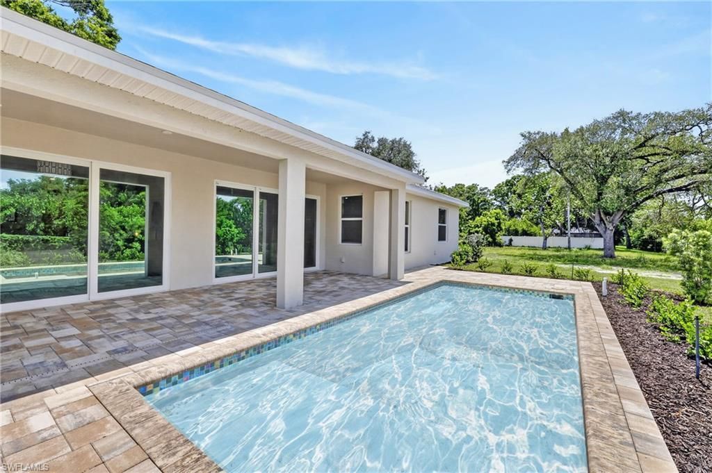 1333 Carlene Ave , Fort Myers, FL 33901 Photo
