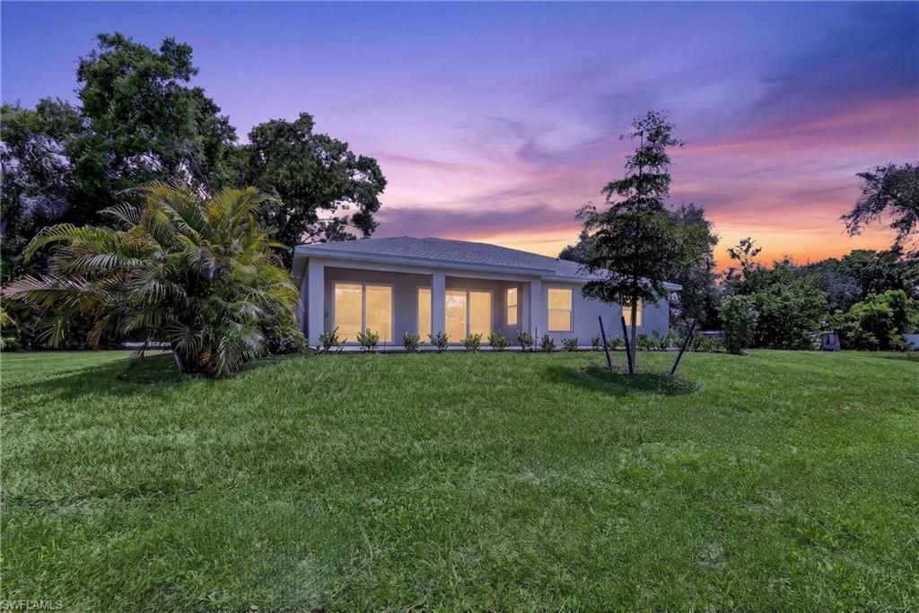 1333 Carlene Ave , Fort Myers, FL 33901 Photo