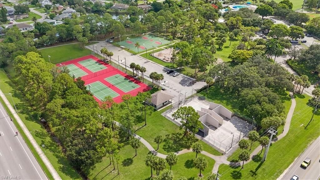 1535 Trafalgar Ln , Unit A, Naples, FL 34116 Photo