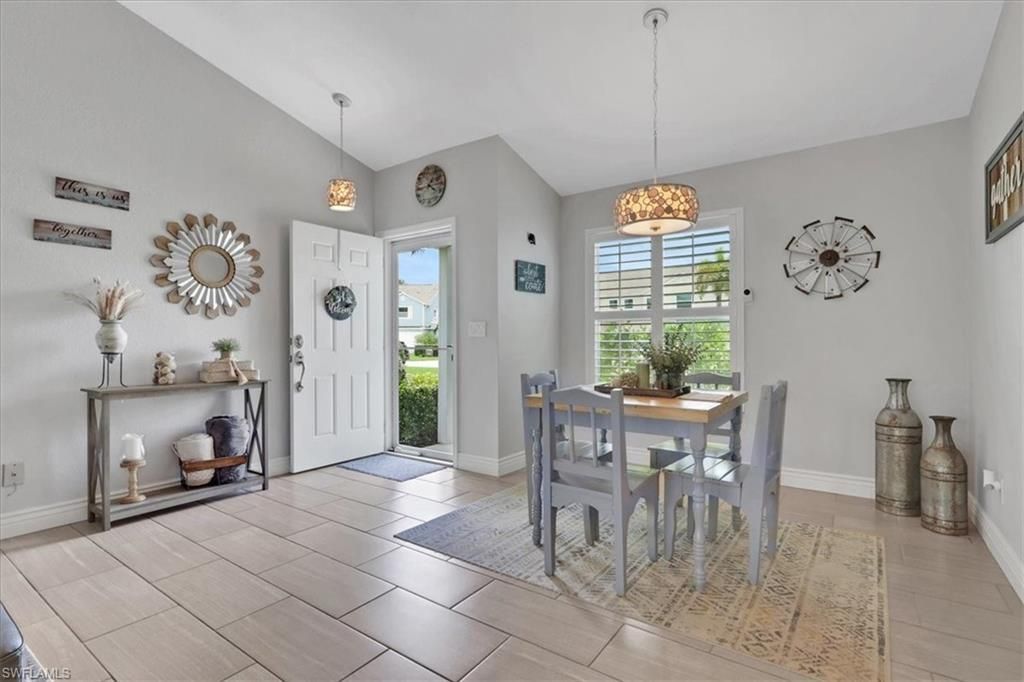 1535 Trafalgar Ln , Unit A, Naples, FL 34116 Photo
