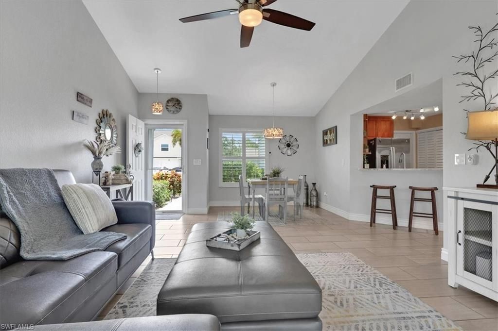 1535 Trafalgar Ln , Unit A, Naples, FL 34116 Photo