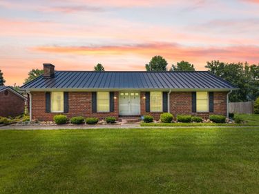 1178 E College Avenue, Stanton, KY 40380