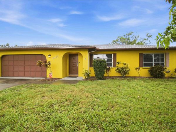 5203 18TH AVENUE W, BRADENTON, FL 34209