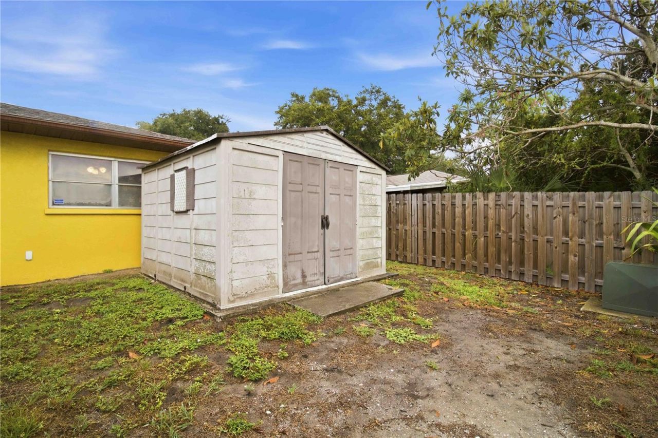 5203 18th Avenue W, Bradenton, FL 34209 Photo