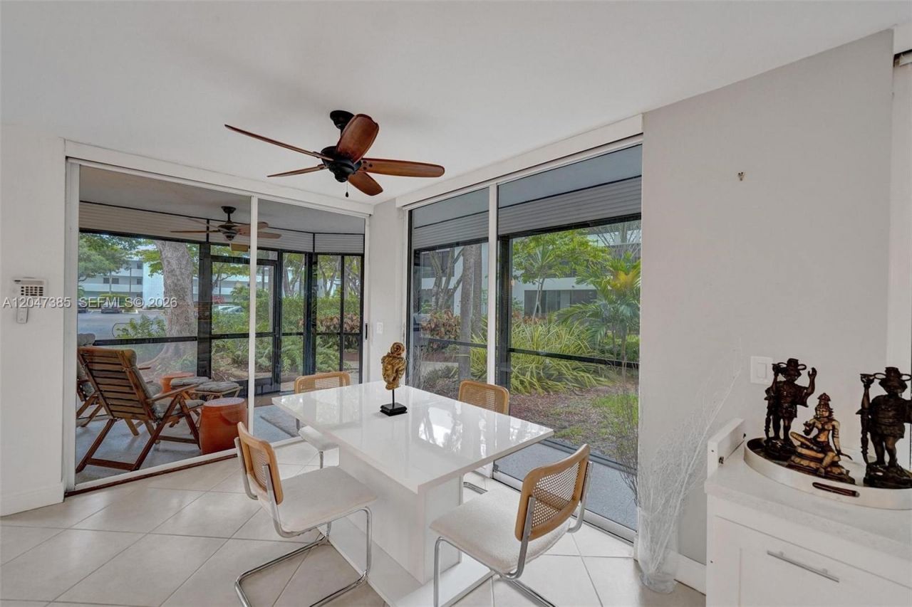 1430 Sheridan St , Unit 1G, Hollywood, FL 33020 Photo