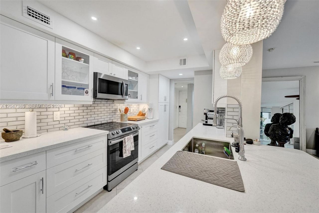 1430 Sheridan St , Unit 1G, Hollywood, FL 33020 Photo