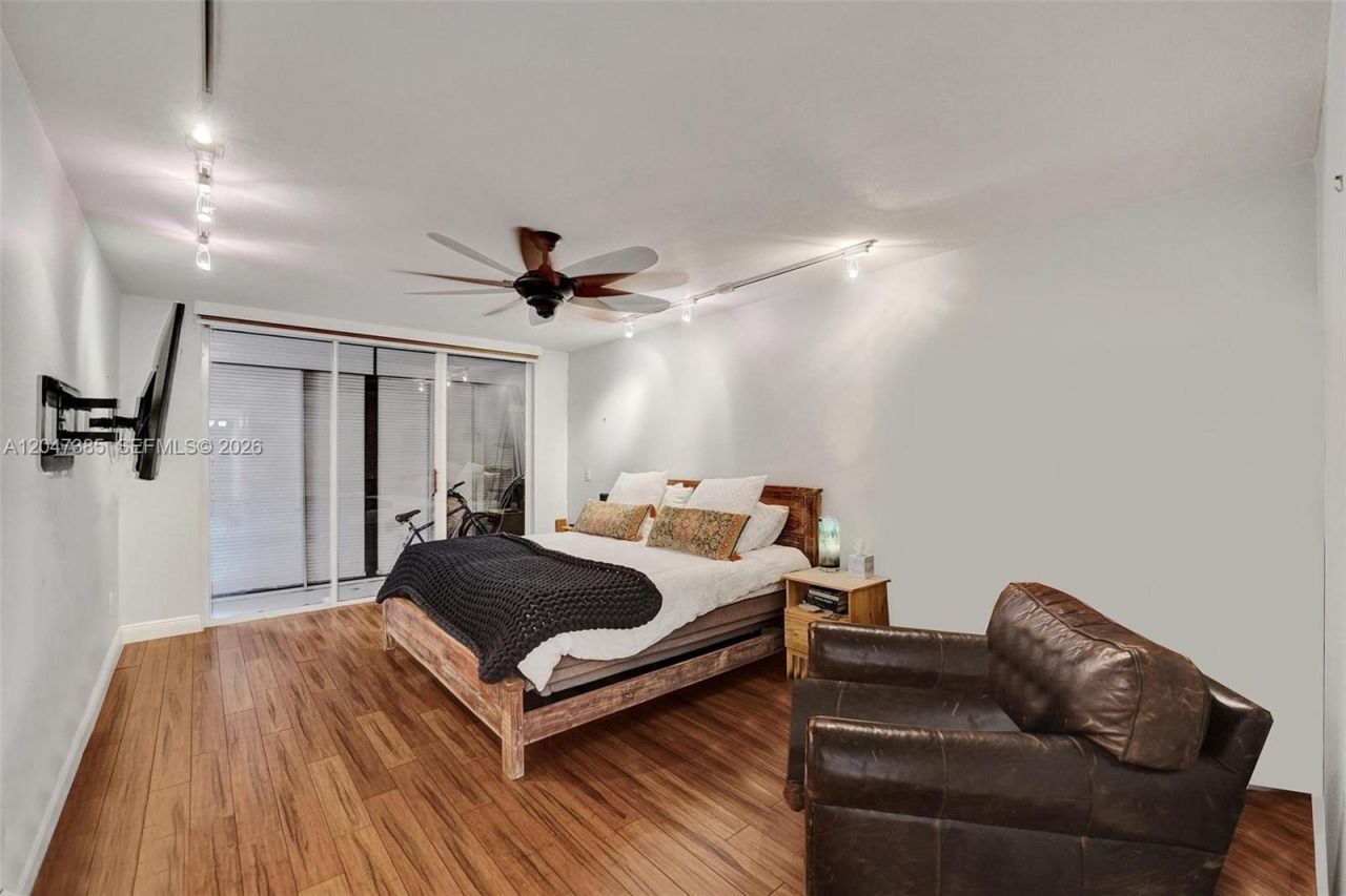 1430 Sheridan St , Unit 1G, Hollywood, FL 33020 Photo