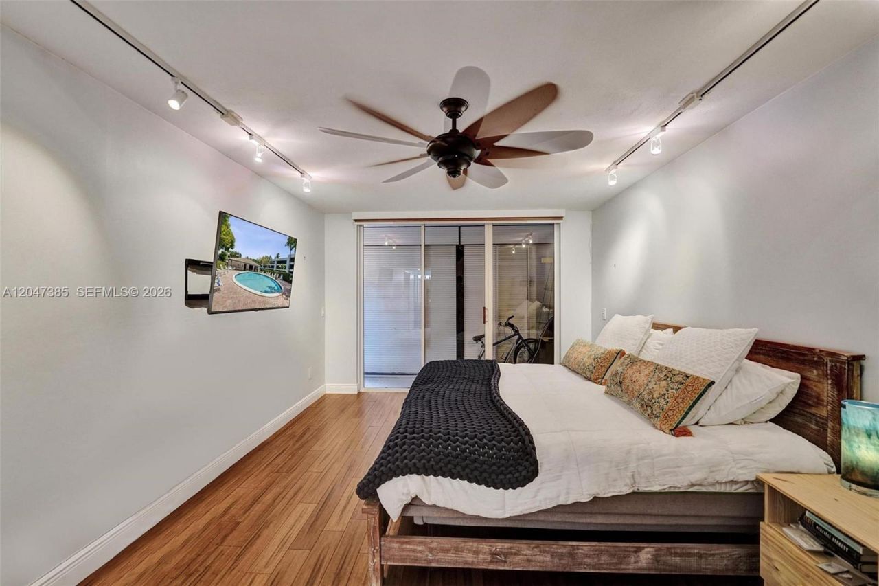 1430 Sheridan St , Unit 1G, Hollywood, FL 33020 Photo