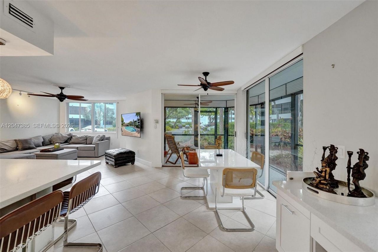 1430 Sheridan St , Unit 1G, Hollywood, FL 33020 Photo