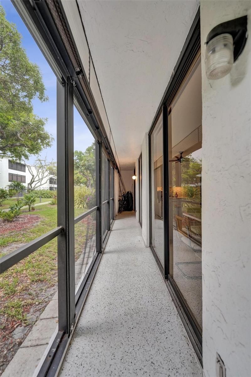1430 Sheridan St , Unit 1G, Hollywood, FL 33020 Photo
